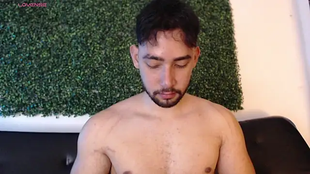 Snapshot of sam_ford_2 chatting on 1, 2, 2026 sam ford 2 online show from 1, 2, 2026