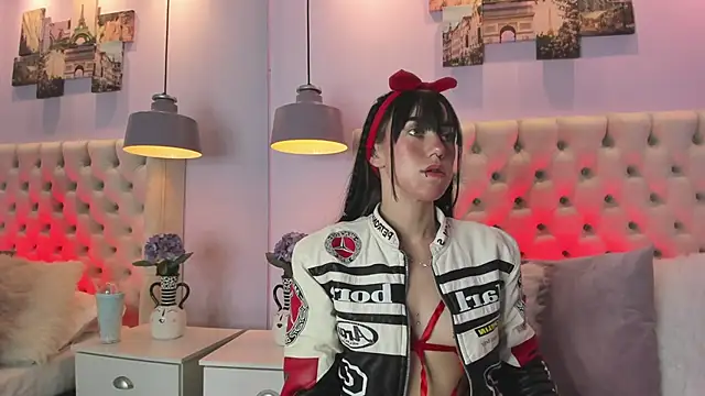 Snapshot of athziry_g chatting on 14, 9, 2025 athziry g online show from 14, 9, 2025