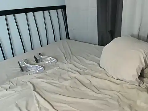 Snapshot of Beautyful_lustx chatting on 15, 11, 2025 Beautyful lustx online show from 15, 11, 2025