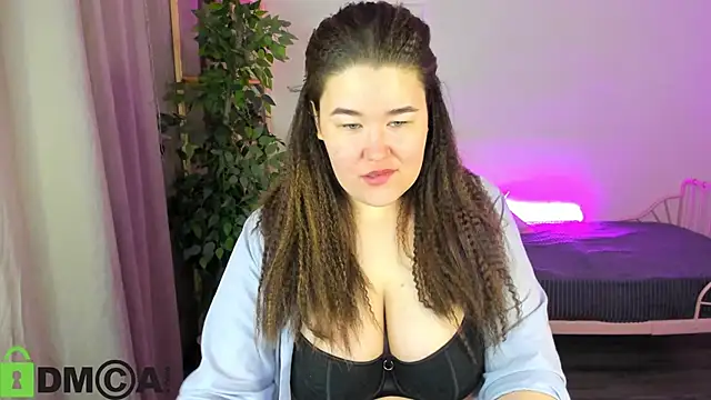 Tara Torres online show from 30, 11, 2025