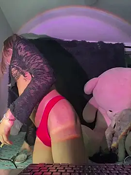 Flora Minx online show from 5, 2, 2026