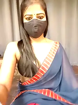 Misss-julli online show from 19, 12, 2025