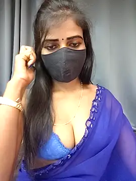 Misss-julli online show from 12, 2, 2026