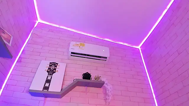 EllyMiller online show from 16, 2, 2026