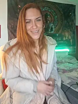 SlimBellaa online show from 11, 11, 2025