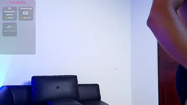 Troyy lee1 online show from 24, 6, 2026