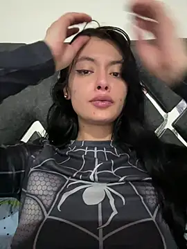 LiaCollings online show from 12, 7, 2026