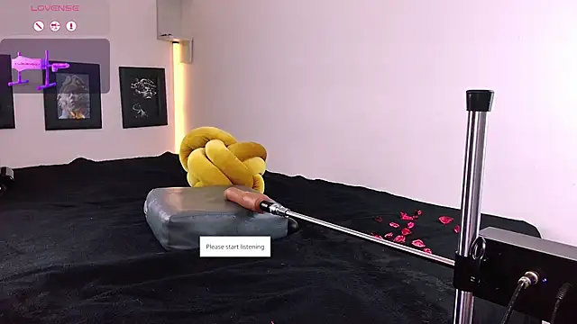 Snapshot of Lena_Darko chatting on 13, 2, 2026 Lena Darko online show from 13, 2, 2026