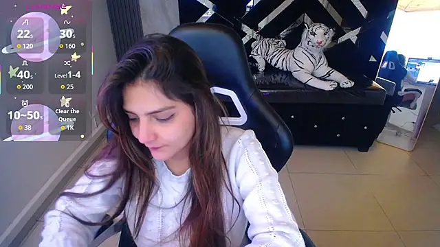 Snapshot of emily_cooper_t chatting on 19, 9, 2025 emily cooper t online show from 19, 9, 2025