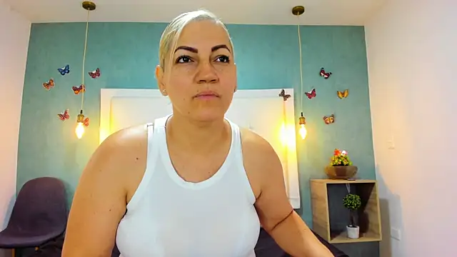 Heidy milf online show from 26, 9, 2025