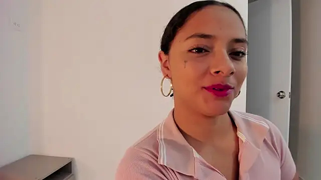 Angellit Afrodita  online show from 15, 12, 2025