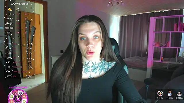 Luna Ver online show from 23, 4, 2026