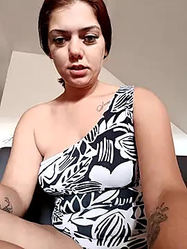 LadyNora online show from 9, 9, 2025