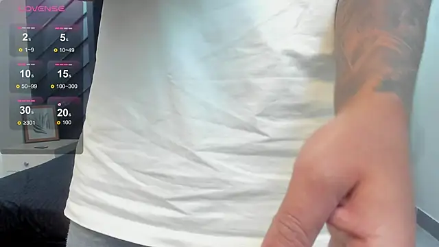 Snapshot of marco_garciia_ chatting on 29, 11, 2025 marco garciia online show from 29, 11, 2025