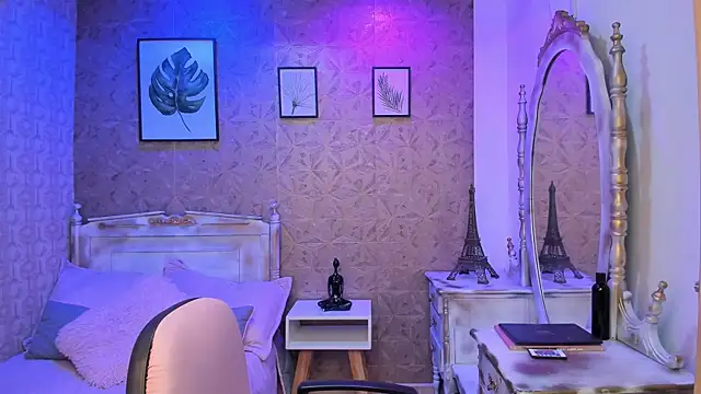 Dali collin online show from 24, 9, 2025