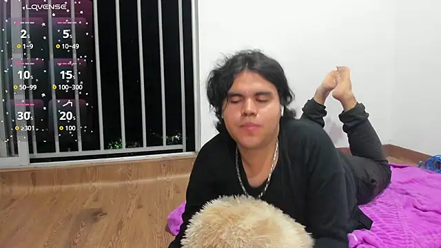 Lady Evelynn online show from 5, 12, 2025