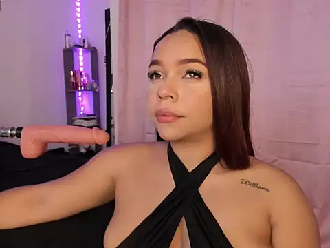 Snapshot of ImSofiVega chatting on 20, 10, 2025 ImSofiVega online show from 20, 10, 2025