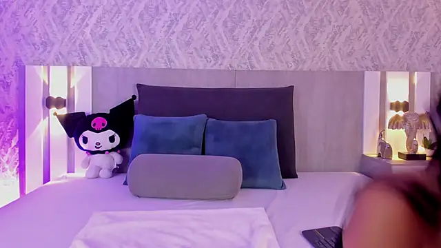 krystal foxx online show from 21, 11, 2025