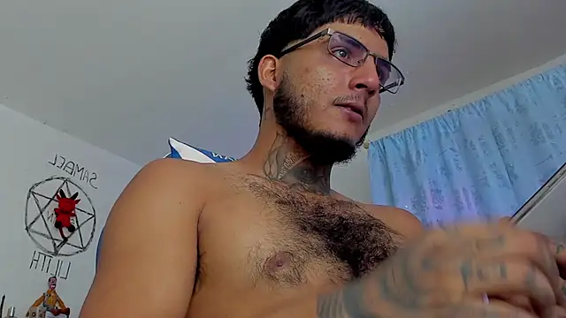 Snapshot of Lord_Luciferhot_Dirty666 chatting on 4, 11, 2025 Lord Luciferhot Dirty666 online show from 4, 11, 2025