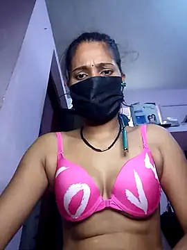 Snapshot of 3USHA chatting on 18, 9, 2025 3USHA online show from 18, 9, 2025