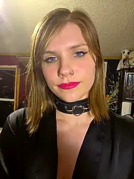 xXKnifeRiderXx online show from 19, 3, 2026