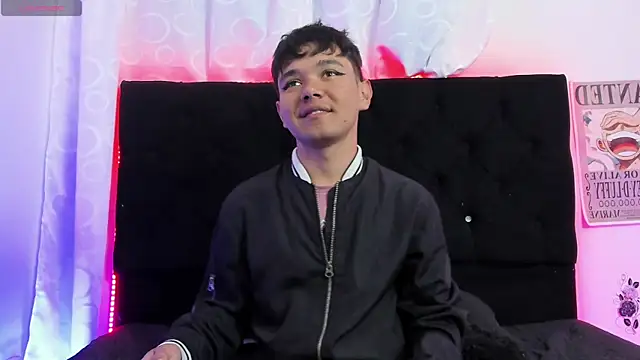 Snapshot of kody_sexy chatting on 13, 10, 2025 kody sexy online show from 13, 10, 2025