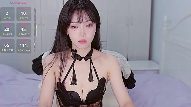 XiaoNana  online show from 2, 10, 2025