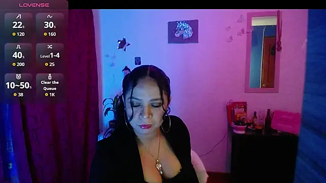 Snapshot of Sara_cute92 chatting on 24, 9, 2025 Sara cute92 online show from 24, 9, 2025