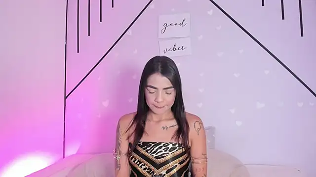 MiahCornell  online show from 29, 3, 2026