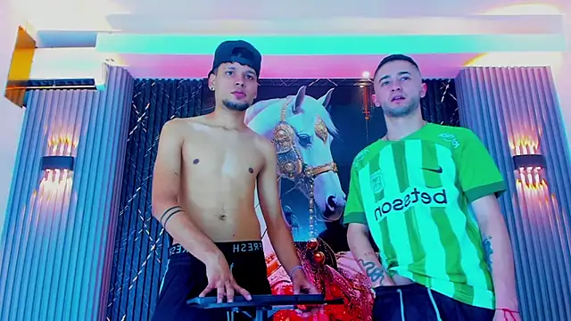 Snapshot of Dominic_Max_ chatting on 15, 9, 2025 Dominic Max  online show from 15, 9, 2025