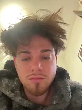 BWC00722 online show from 25, 11, 2025