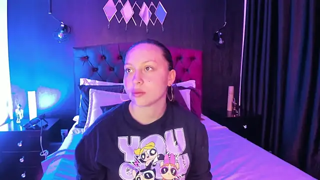 Widny Beaumont online show from 22, 11, 2025