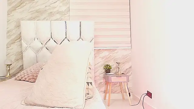 cataleya ebony  online show from 12, 1, 2026