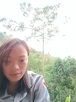 Snapshot of optra34 chatting on 24, 4, 2026 optra34 online show from 24, 4, 2026