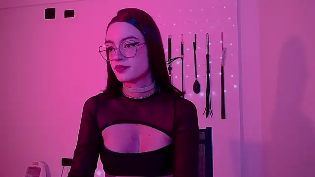 Snapshot of nina_kink chatting on 4, 6, 2026 nina kink online show from 4, 6, 2026