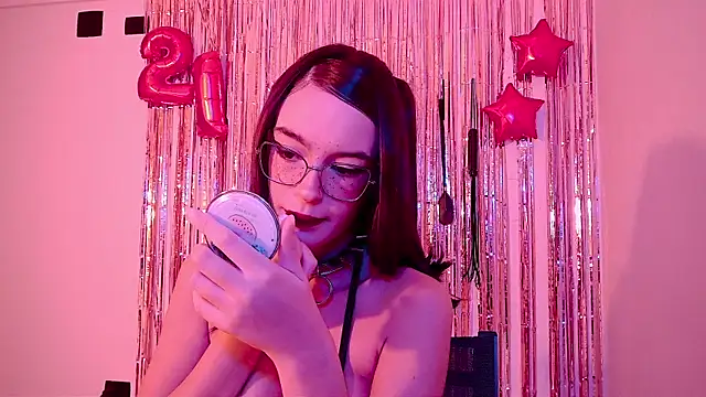Snapshot of nina_kink chatting on 14, 6, 2026 nina kink online show from 14, 6, 2026