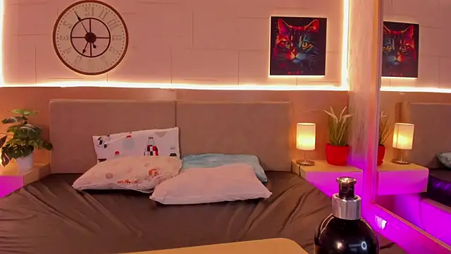 Meloddy Rose online show from 16, 11, 2025