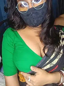 Snapshot of Naughty-Chaaya chatting on 8, 6, 2026 Naughty-Chaaya online show from 8, 6, 2026