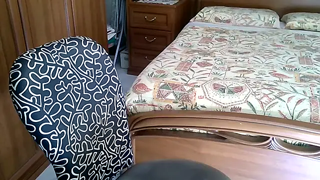 MisterX 99 online show from 8, 10, 2025