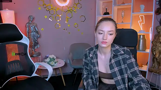 Snapshot of eva_smiith_ chatting on 15, 7, 2026 eva smiith online show from 15, 7, 2026