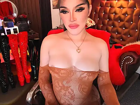 Snapshot of devongarcia chatting on 27, 10, 2025 devongarcia online show from 27, 10, 2025