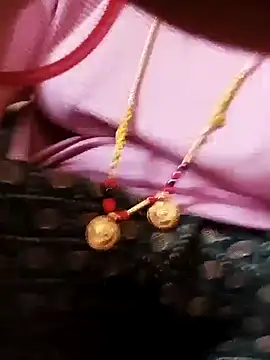 Snapshot of NISHU-TELUGU chatting on 10, 9, 2025 NISHU-TELUGU online show from 10, 9, 2025