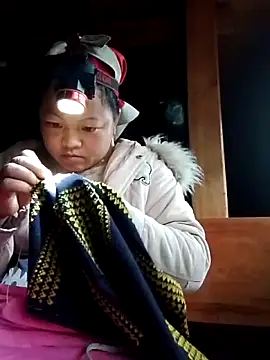 MaySweetb online show from 3, 11, 2025