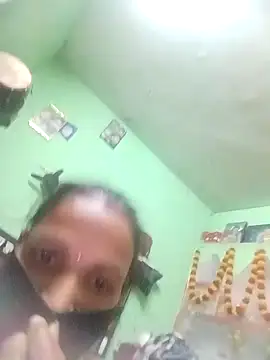 RAYI Queen 4 online show from 21, 10, 2025