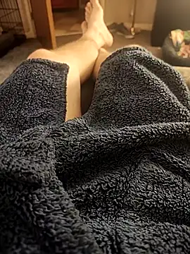 Snapshot of hubbyfun19 chatting on 20, 10, 2025 hubbyfun19 online show from 20, 10, 2025