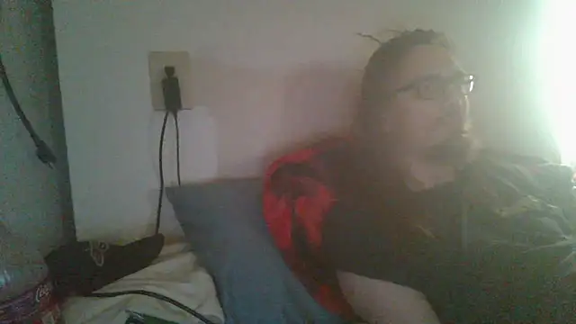 Snapshot of dandonn chatting on 4, 4, 2026 dandonn online show from 4, 4, 2026