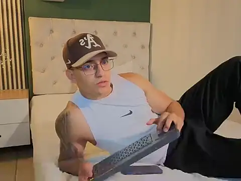 nathan gross online show from 23, 9, 2025