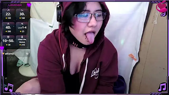 Ftm Bunny online show from 22, 3, 2026