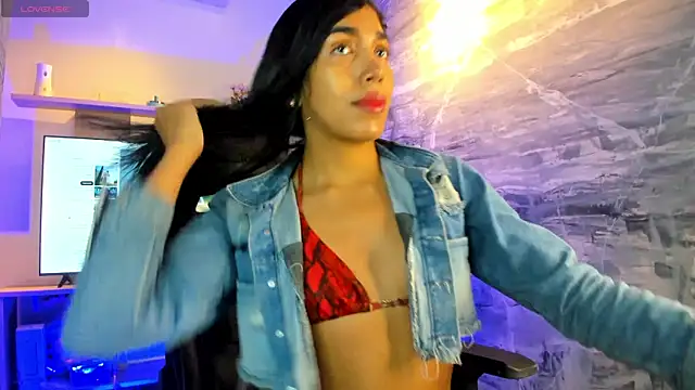 AmbarFoxx  online show from 27, 3, 2026