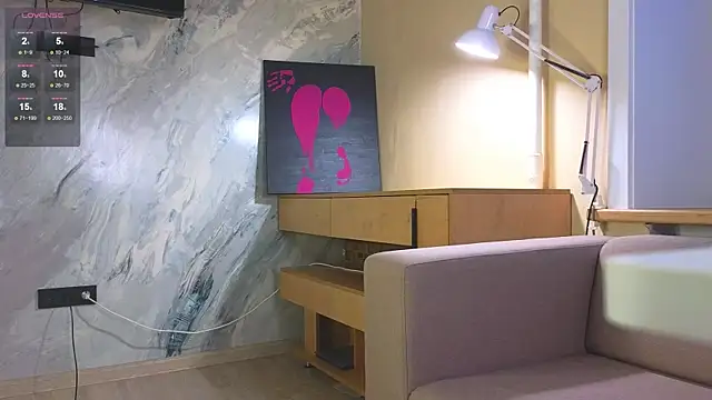 Snapshot of miss_bubbles_ chatting on 8, 10, 2025 miss bubbles online show from 8, 10, 2025